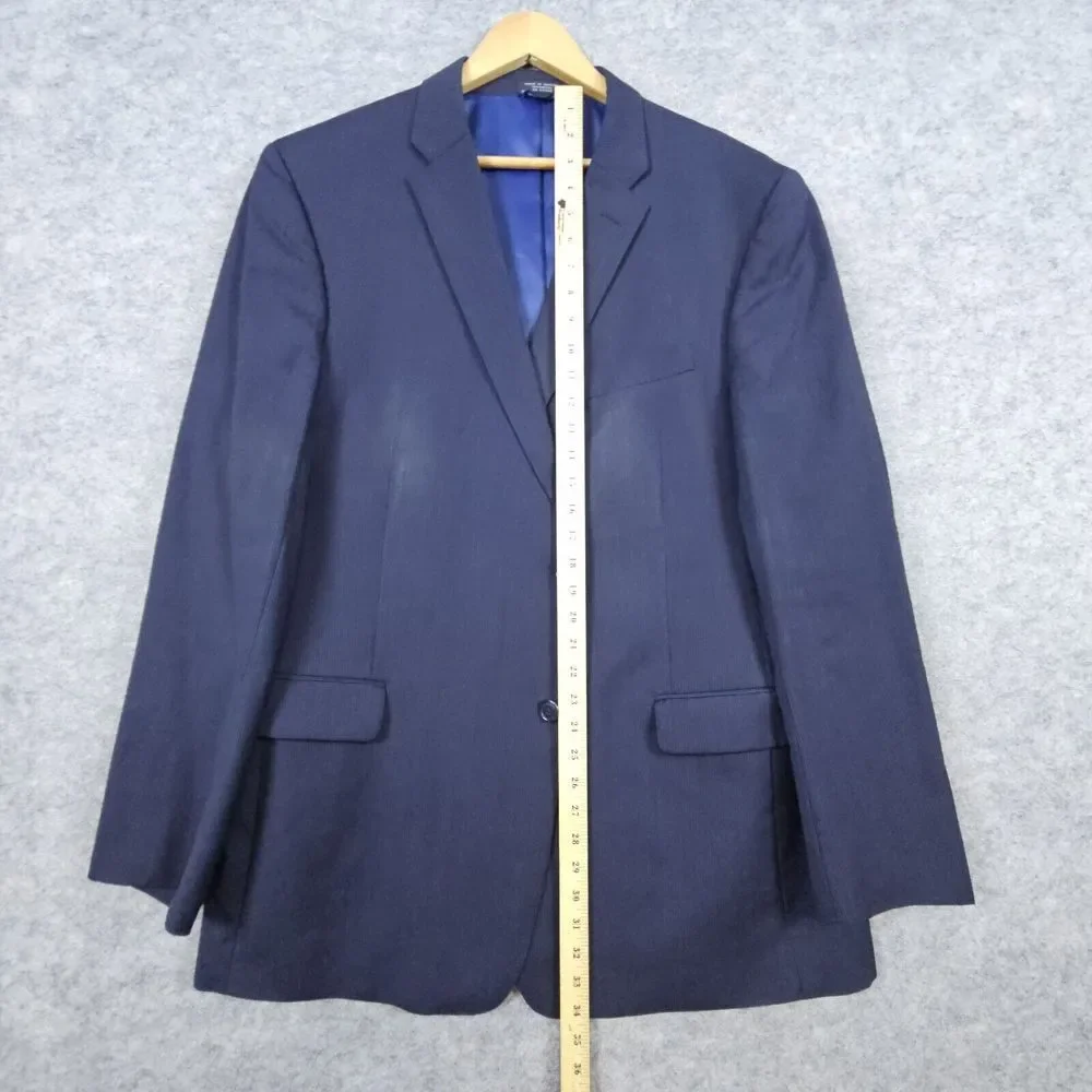Tommy Hilfiger Men's Blazer Navy Blue Size 46L Pinstripes 2-Button 100%‎ Wool